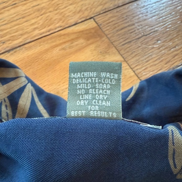 Hilo Hattie Men’s Size L 100% Silk Aloha Shirt Button Down Hawaiian Blue Bamboo - Picture 6 of 11